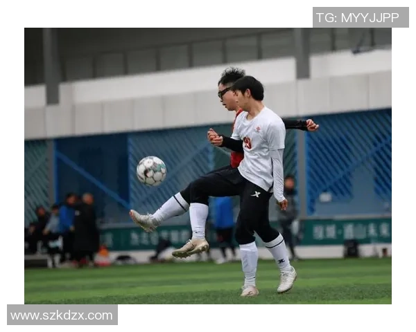 上海的男足球星盘点与他们的足球成就和影响力解析 上海的男足球星盘点与他们的足球成就和影响力解析